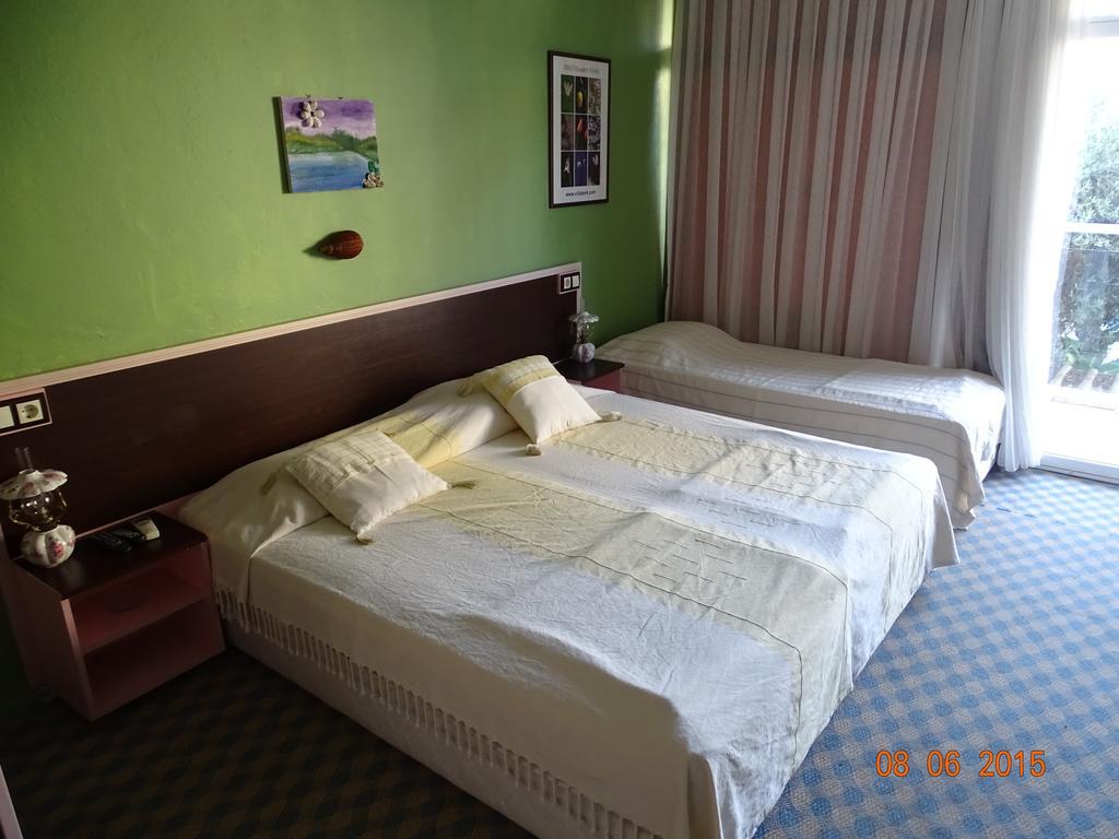 Hotel Villa Berk Fethiye Ruang foto